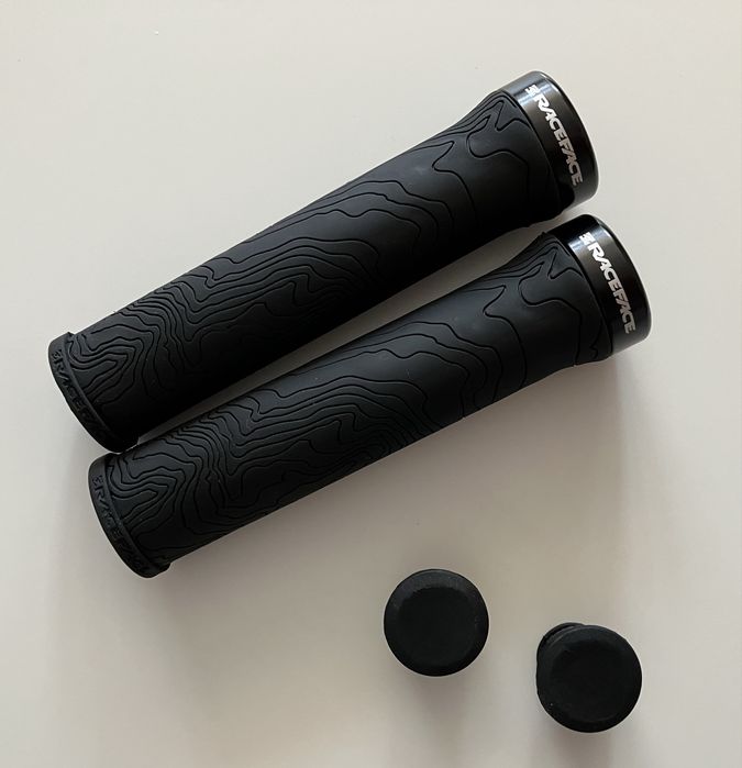 Mansoane Grips Race Face Half Nelson Lock-On