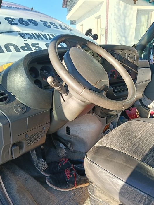 Dezmembrez Iveco daily 35S17HPT 2006