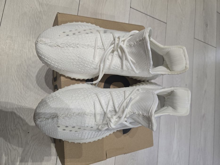 Adidas Yeezy 350 Boost full.white
