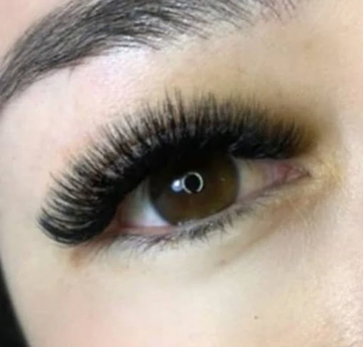 Наращивание ресниц - от 6500  любой объем