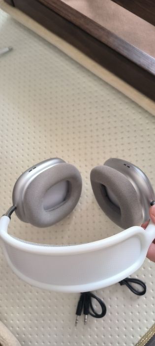 Накладные наушники R2 Max