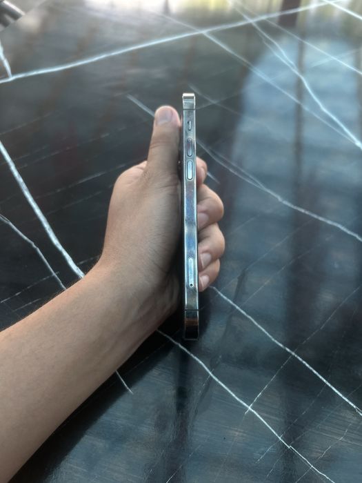 Iphone 12 pro 256gb 74% srochni sotiladi