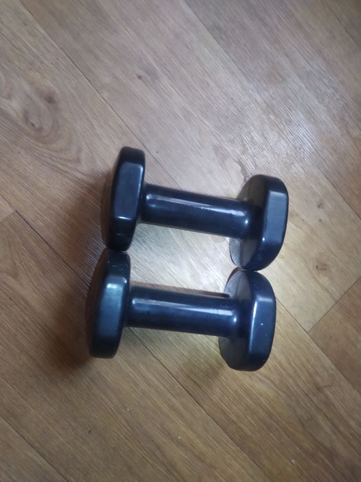 Гантели 10 кг. (5кг.+ 5кг.)
