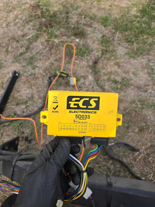 Carlig remorcare Renault Megane 3 2010 break cu instalatie si modul