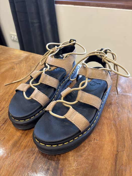 Dr.Martens сандали