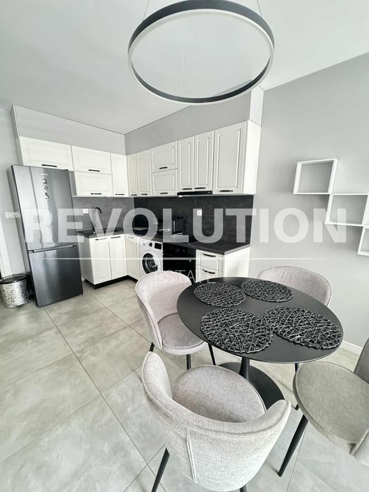 Дава се под наем Двустаен апартамент в Пловдив, Мараша - 75 кв.м за 560.49 € - Снимка #1