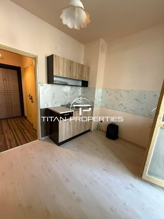 Двустаен апартамент, под наем, кв. Младост 1