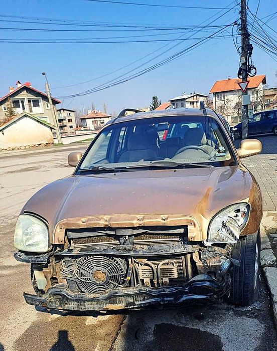 Hyundai Santa Fe 1 на части