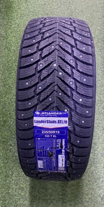 Шипованные зимние шины 235/50/19