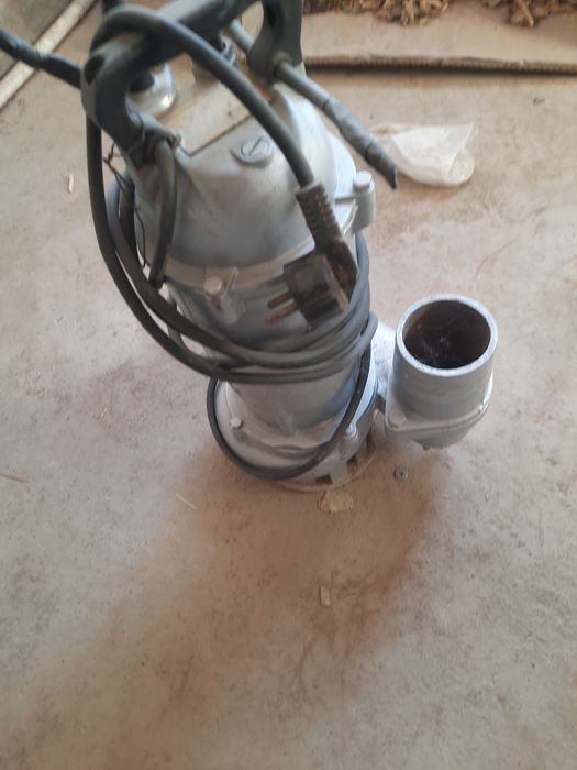 Ishlashi zo'r xoladi Rabochi