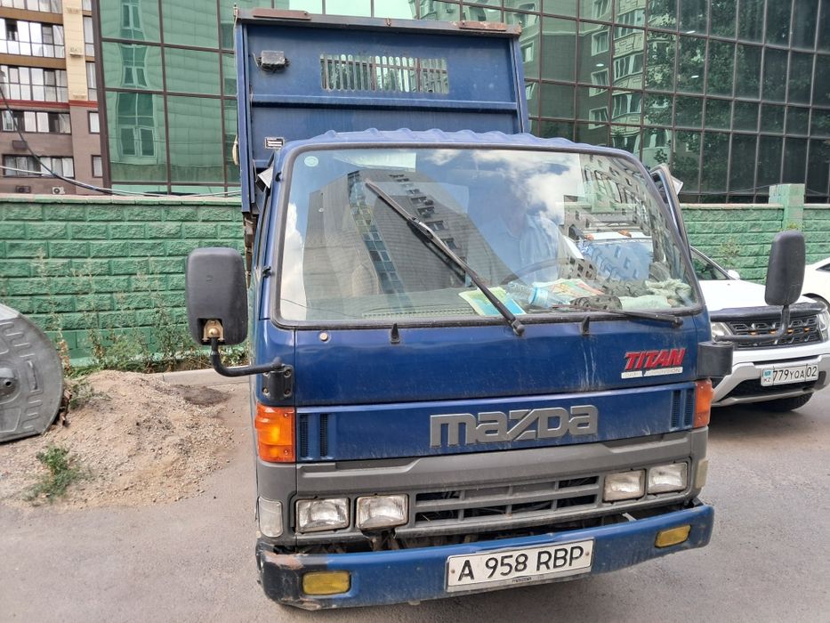 Доставка самосвалом