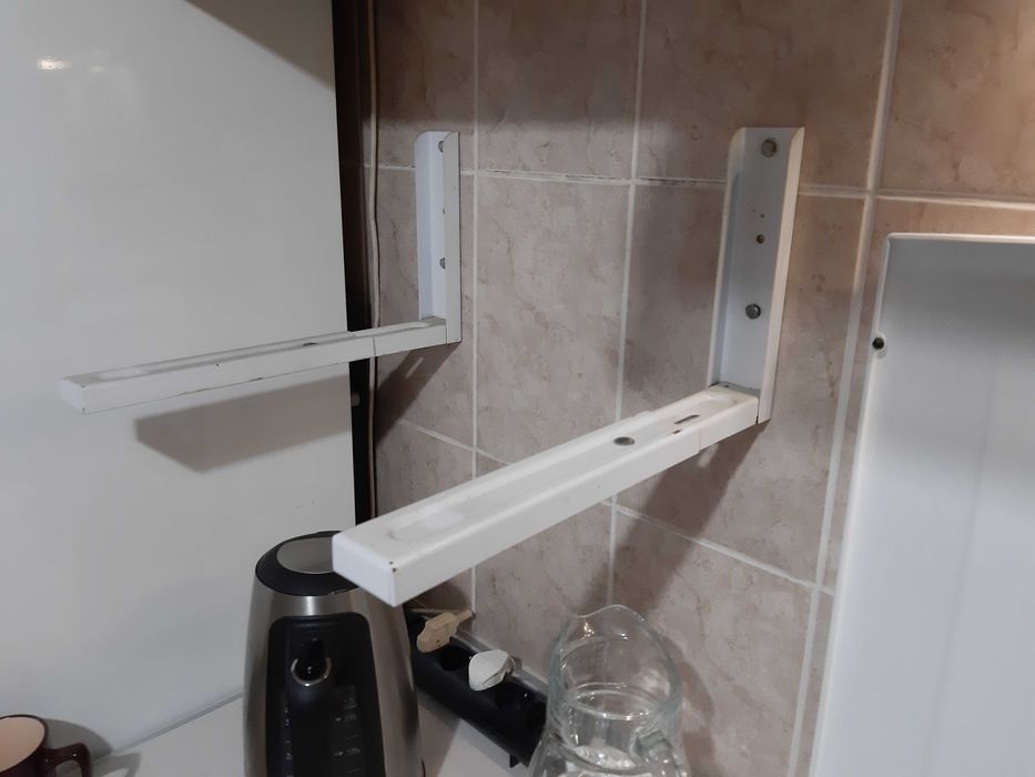 Кронштейн для микроволновки