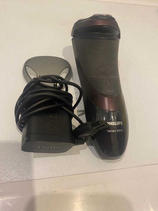 Philips Series 3000 Електрическа самобръсначка