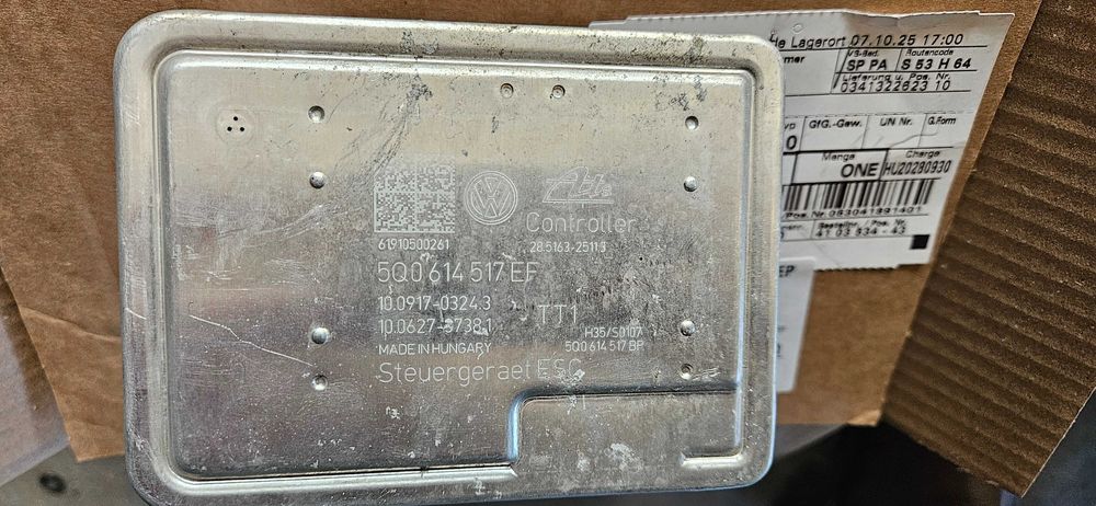 ABS Блок 5Q0614517EF