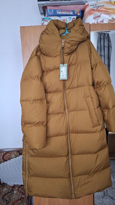 Vând geaca noua Marc O' POLO