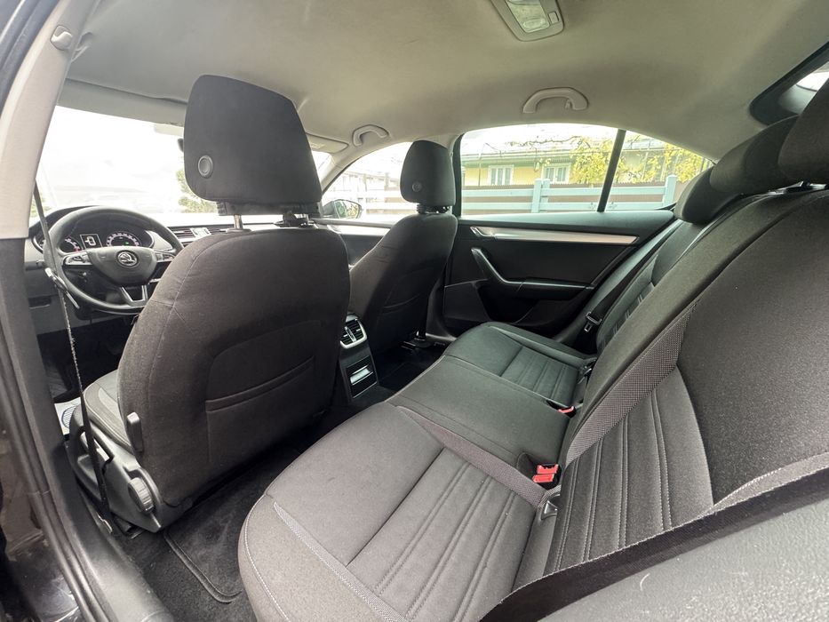 Skoda Octavia 1.6 TDI / euro6 / navigație / automată