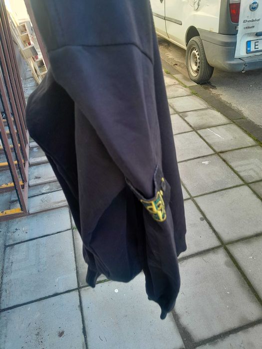 Чисто нова блуза stone island