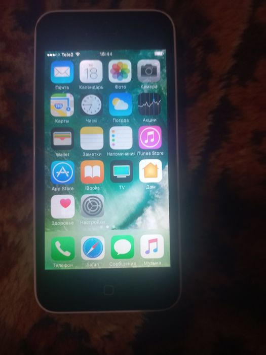 IPhone 5s б/у. Продам.