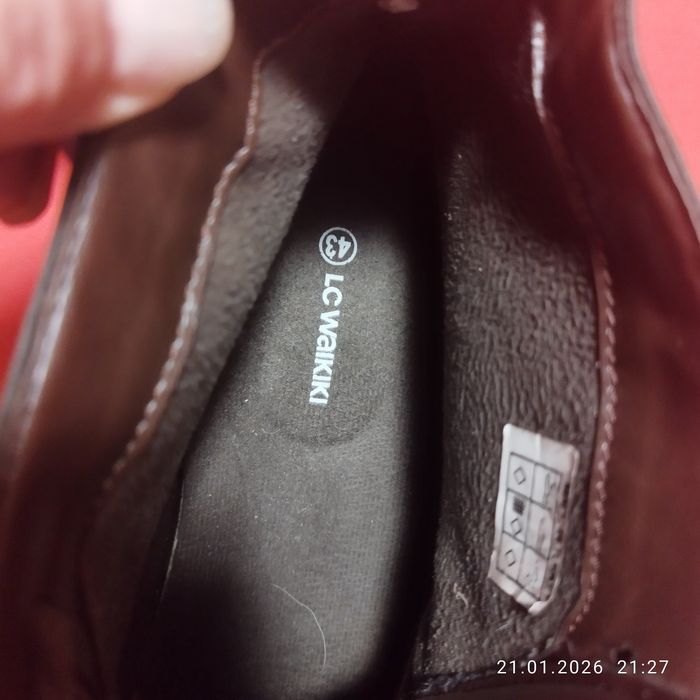 Vând ghete bărbați 43