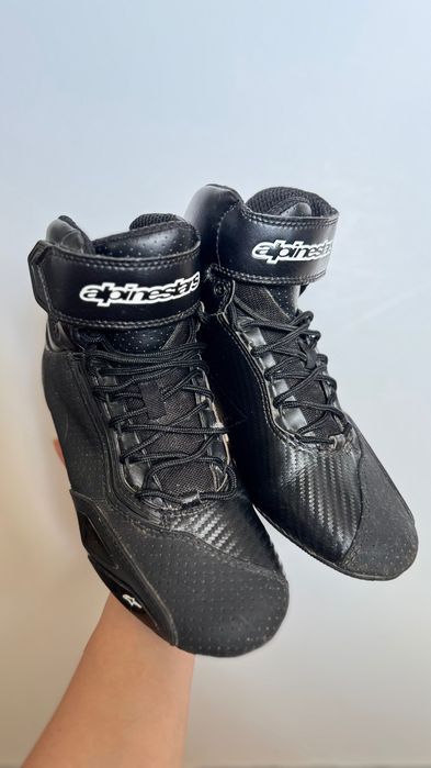 НОВИ Alpinestars Дамски обувки за мотор 38 номер