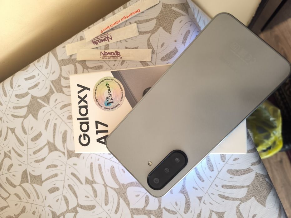Samsung A17 sotiladi xolati yangidek