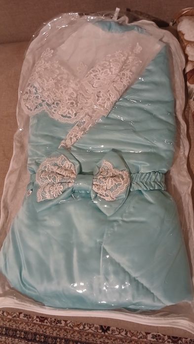 Продам конверт на выписку