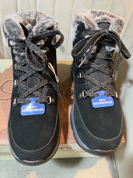 Ghete de iarnă Dama Skechers Waterproof, Mărimea 38 (Noi în cutie)