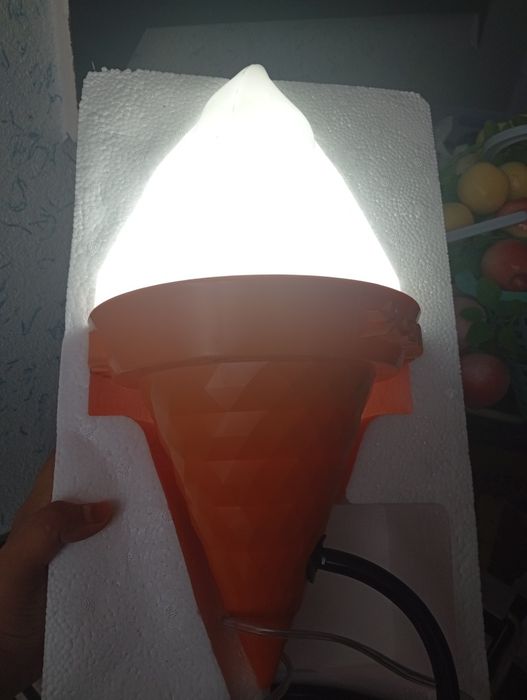 Reklamniy Marojna lampa