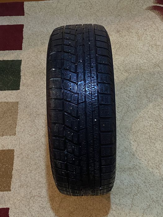 Балон yokohama 215/60/16