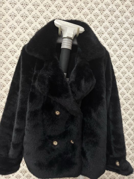 Продам эко шубу б/у.