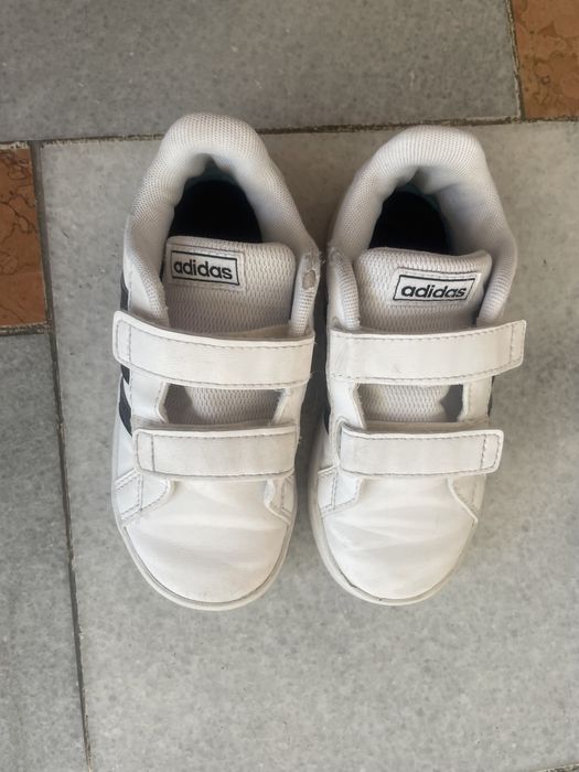 Детски маратонки, сандали, джапанки, чехли за момче