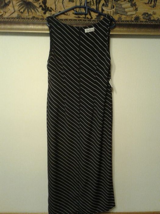 Платье продам бренд "Betty Barclay"