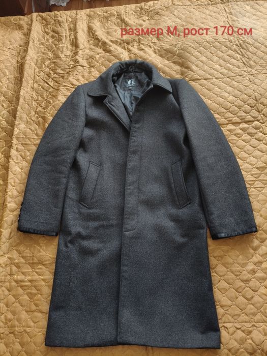 Продам мужское пальто