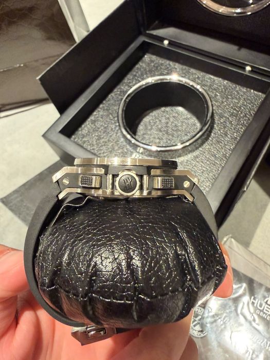 Hublot Classic Fusion Chronograph Nou FULL BOX