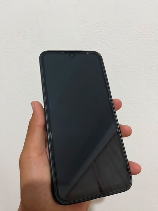 продаю телефон Samsung A16