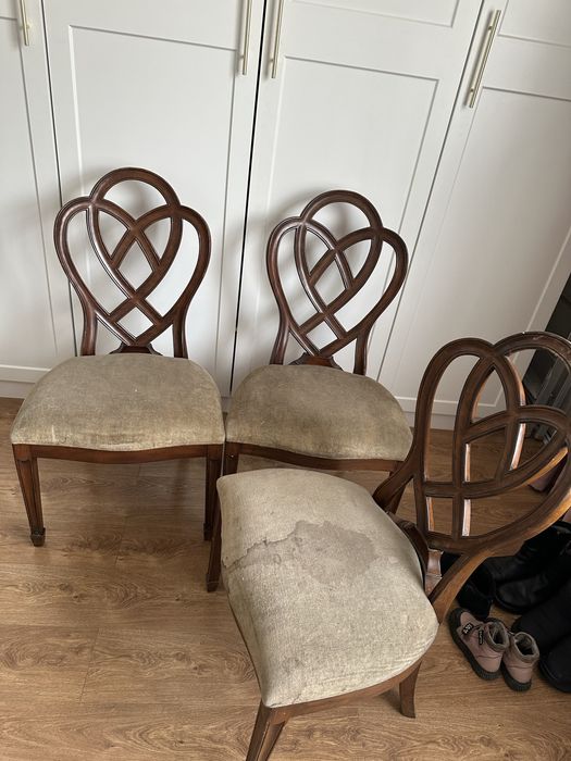 Продаются стулья из дерева