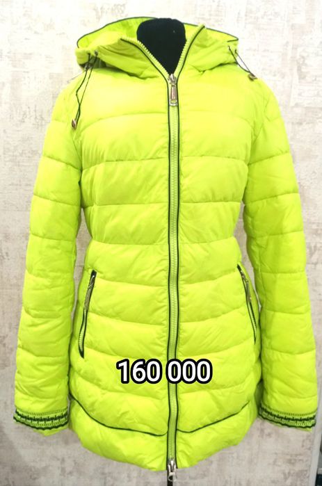 Продаются женские вещи