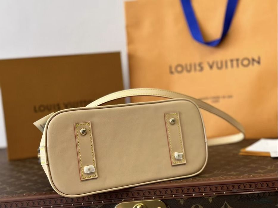 Geanta LV / Louis Vuitton / Alma / PREMIUM