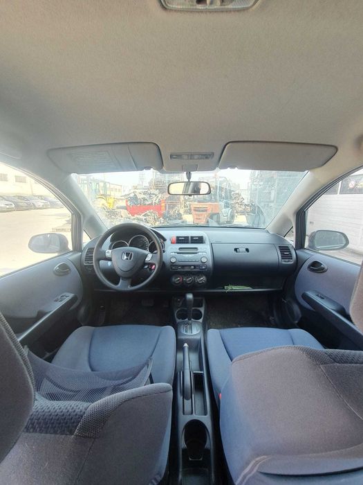 Honda JAZZ an 2003 motor L13A1 Dezmembrez/Dezmembram