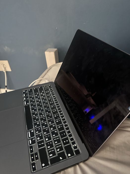 Ноутбук MacBook Air 2020 16GB