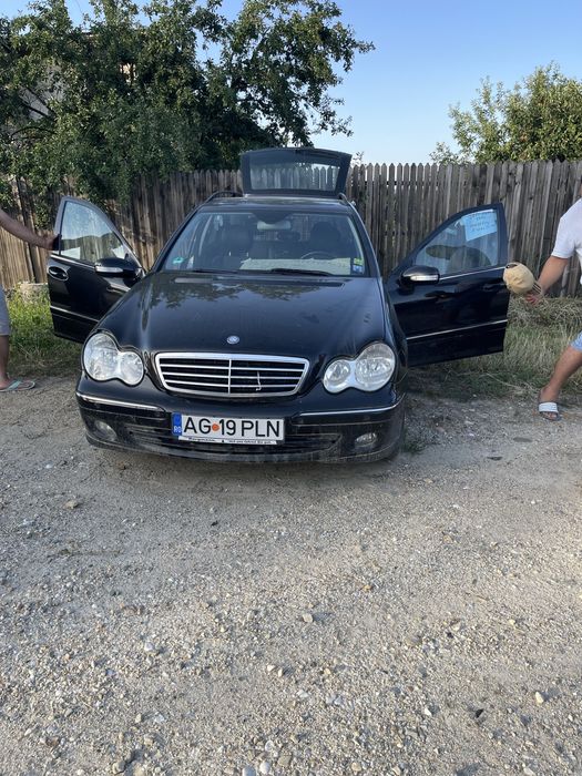 Vând merceds c22 /2006