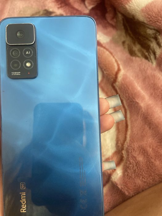 Продам Redmi Note 11 pro 5G