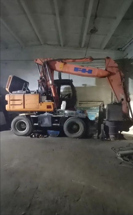 FIAT-HITACHI Экскаватор колесный