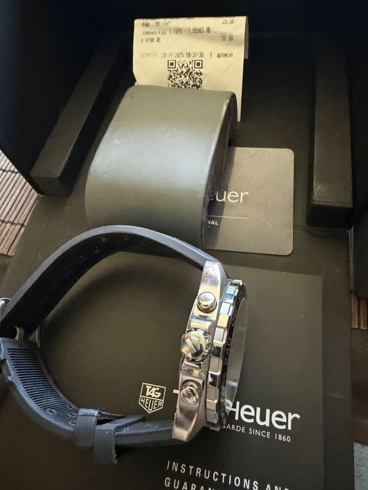 TAG Heuer Formula 1 CAZ1011