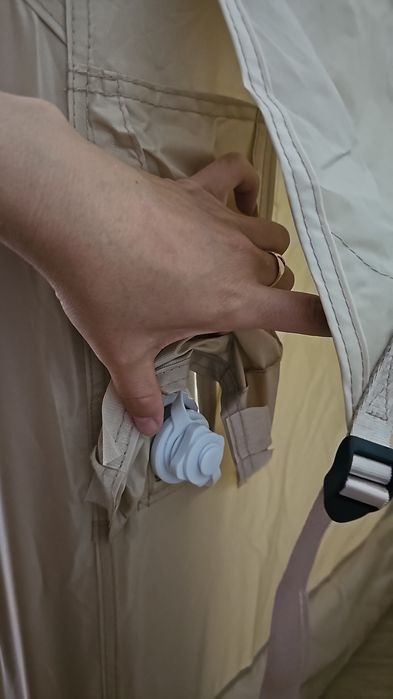 Продам надувные палатку