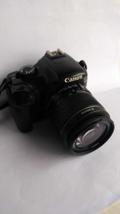 Фотоаппарат Canon EOS 1100D