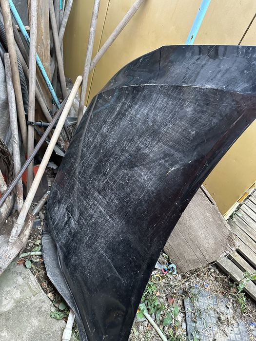 Продам капот субару аутбек