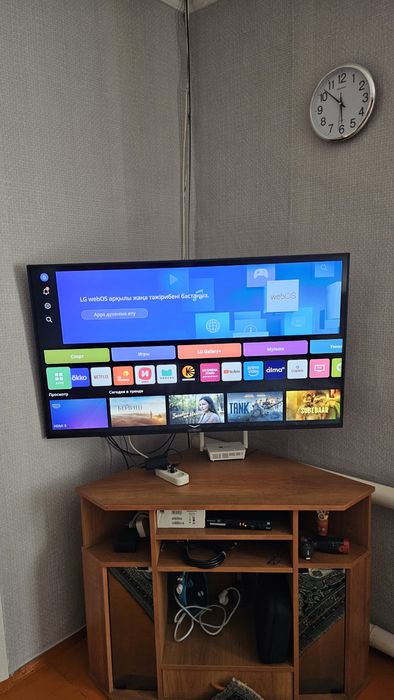 Продам телевизор LG