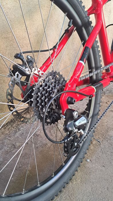 Vand Bicicleta MTB Rockrider ST900 24” rosu, copii 9-12 ani