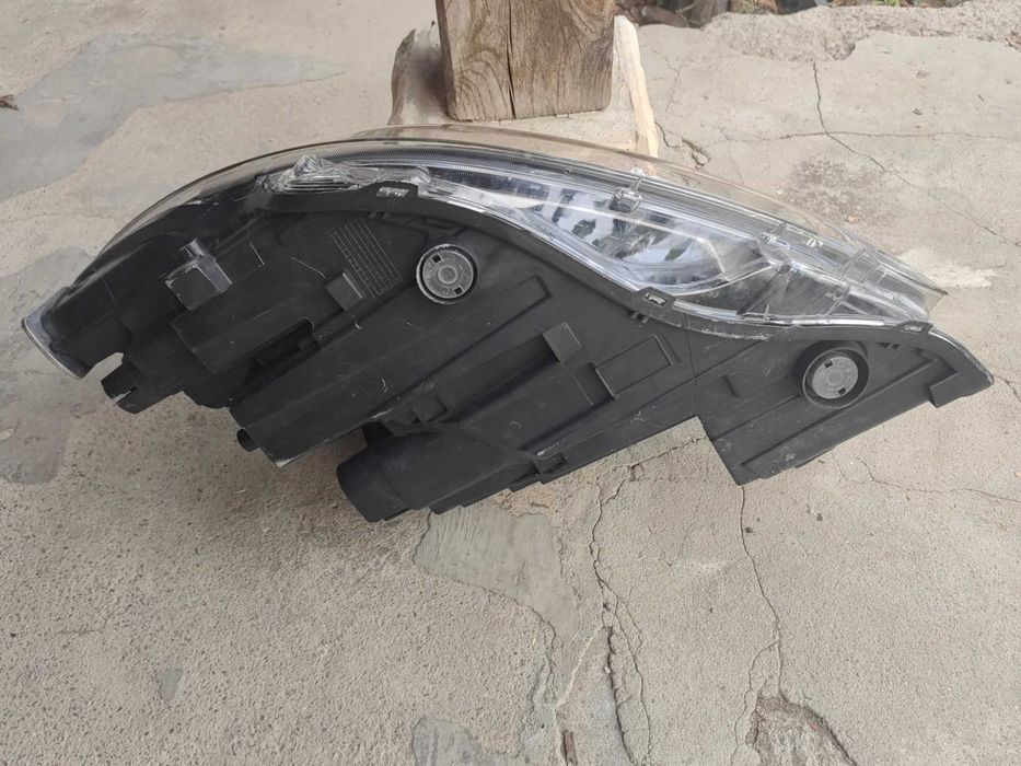 Фар Ford Kuga H7 десен / Фар Форд Куга Оригинален